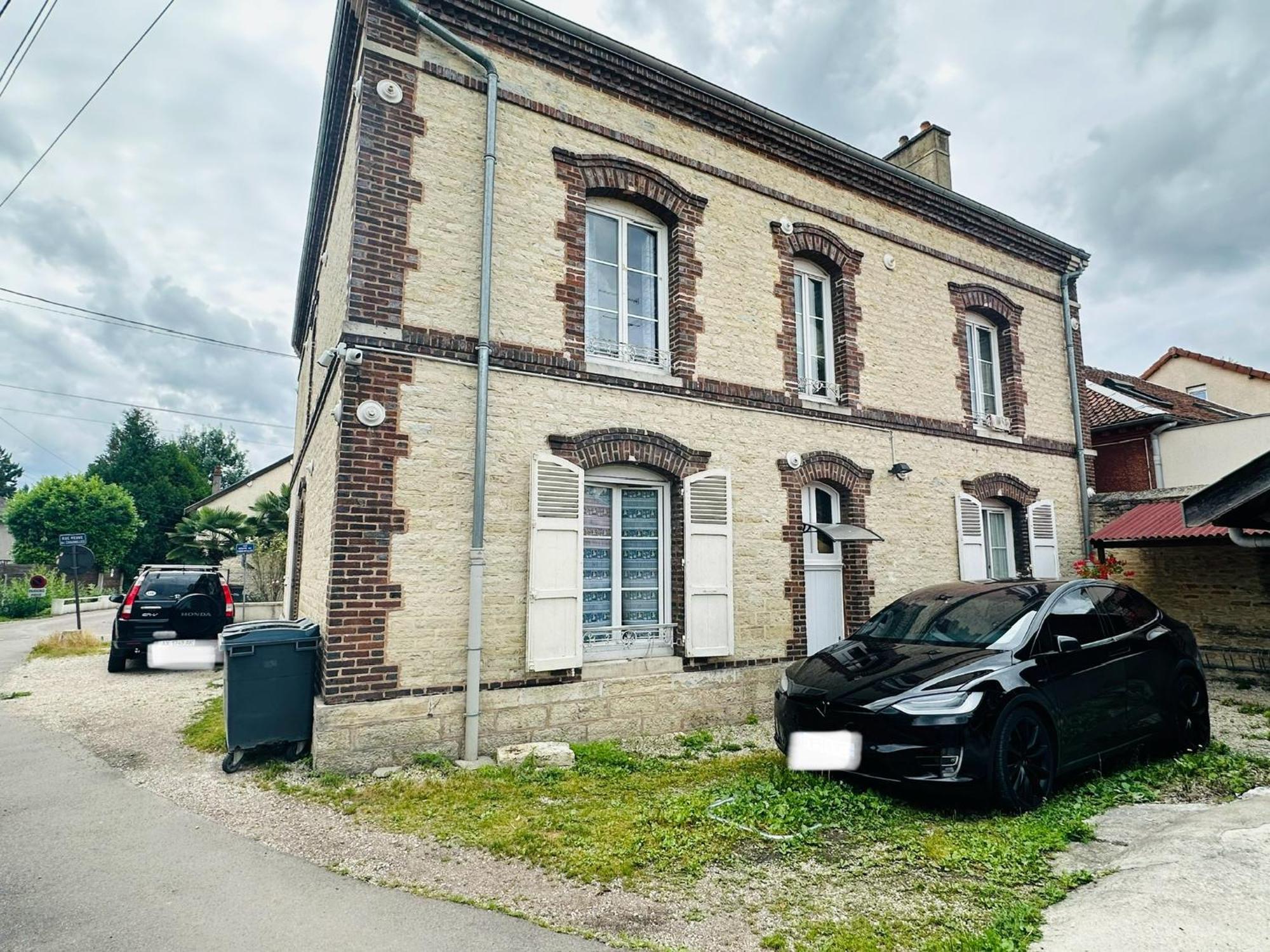 Studio 12 Proche Centre Ville Avec Wifi Parking Troyes Eksteriør billede